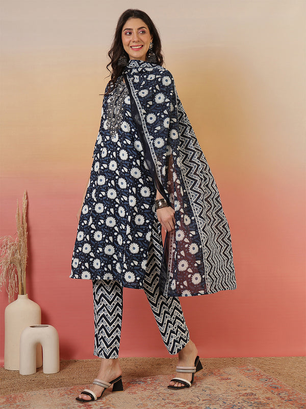 Women Floral Printed Blue Kurta With Trouser & Dupatta