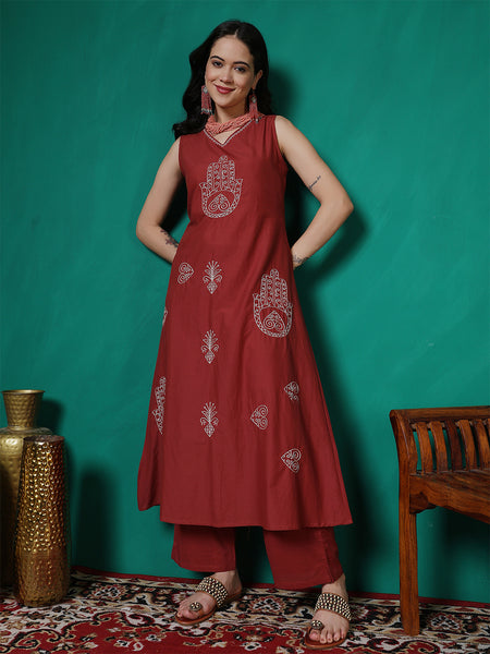 Women Navy blue Pure Cotton Embroidery Kurta with attached sleeves and Palazzo Set