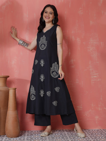 Women Navy blue Pure Cotton Embroidery Kurta with attached sleeves and Palazzo Set