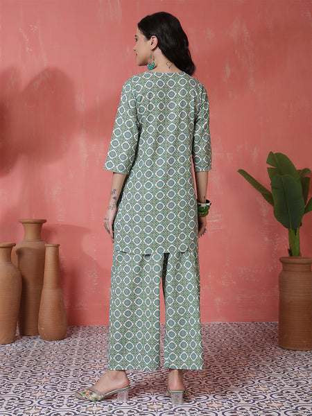 Women Green Cotton Flex Printed Top with Trouser Co-ord Set