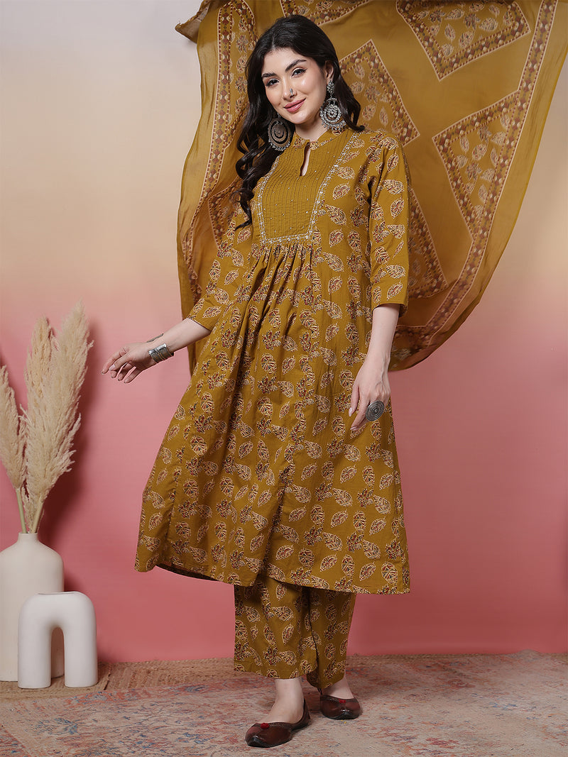 Women Green Floral Printed Hand Work Anarkali Kurta with Trouser & Dupatta