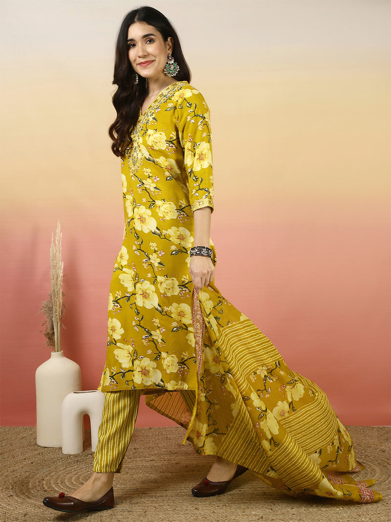 Women Yellow Floral Printed Yoke Embroidery V-neck Kurta with Trouser & Dupatta