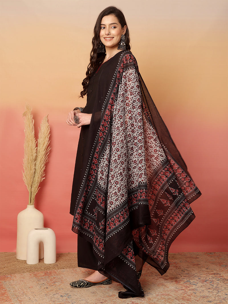 ANAISA Women Black Solid V-neck, Sleeveless, Calf Length Straight Fit Kurta with Palazzo & Dupatta