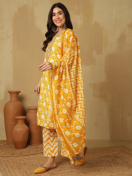 Women Floral Printed Mustard Kurta With Trouser & Dupatta