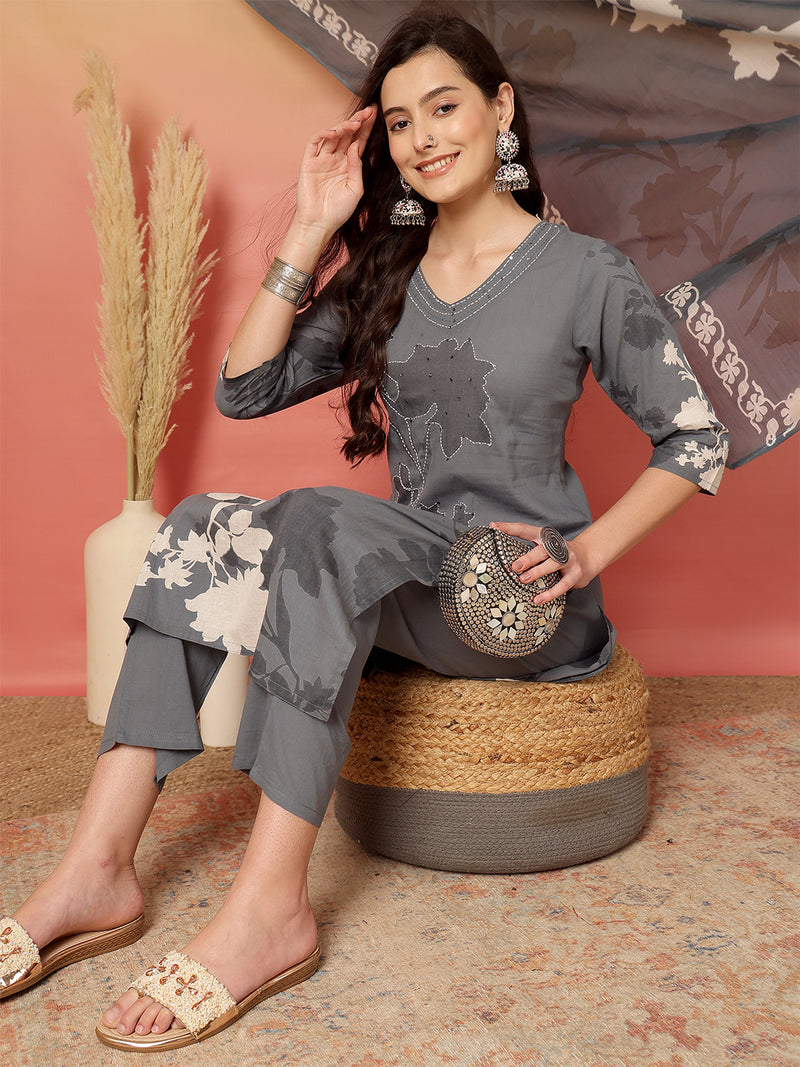 Women Cotton Printed Patch Work Kurta with Trouser & Dupatta