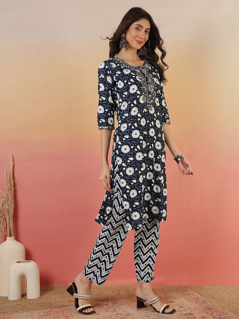 Women Floral Printed Blue Kurta With Trouser & Dupatta