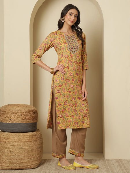 Women Viscose Rayon Printed Straight Kurta with Trouser