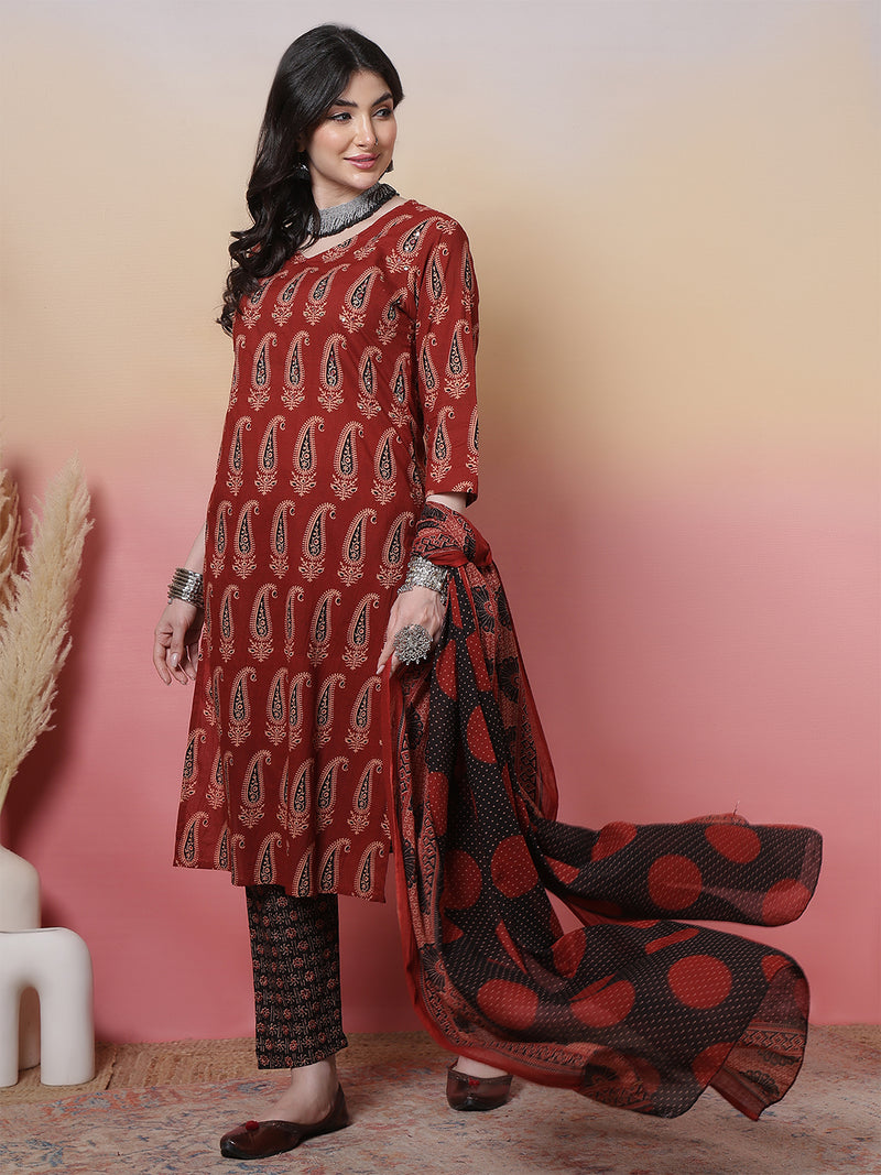 Women Black Block Printed Kurta with Trouser & Dupatta