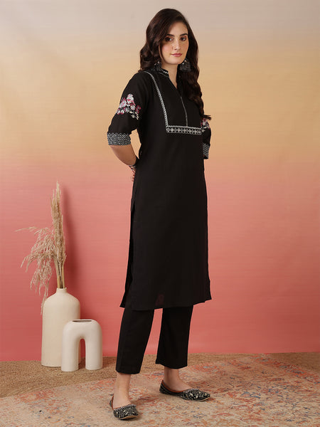 Women Solid Embroidery Kurta with Pant