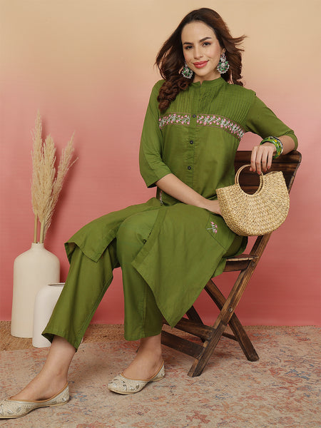 ANAISA Women Cotton, Yoke & Pocket Embroidery Kurta with Trouser