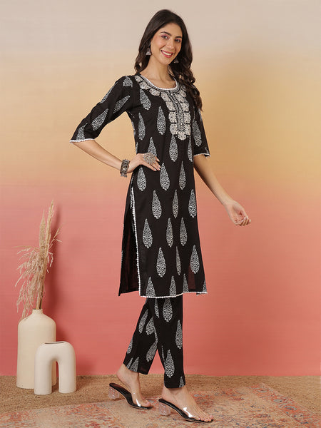 Women Black Regular wear Kurta with Trouser & Dupatta