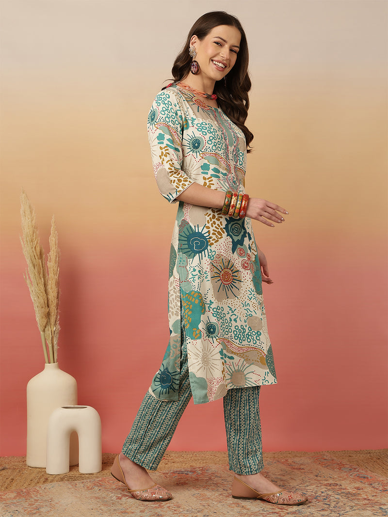 Women Blue Digital Printed Kurta With Trouser & Dupatta