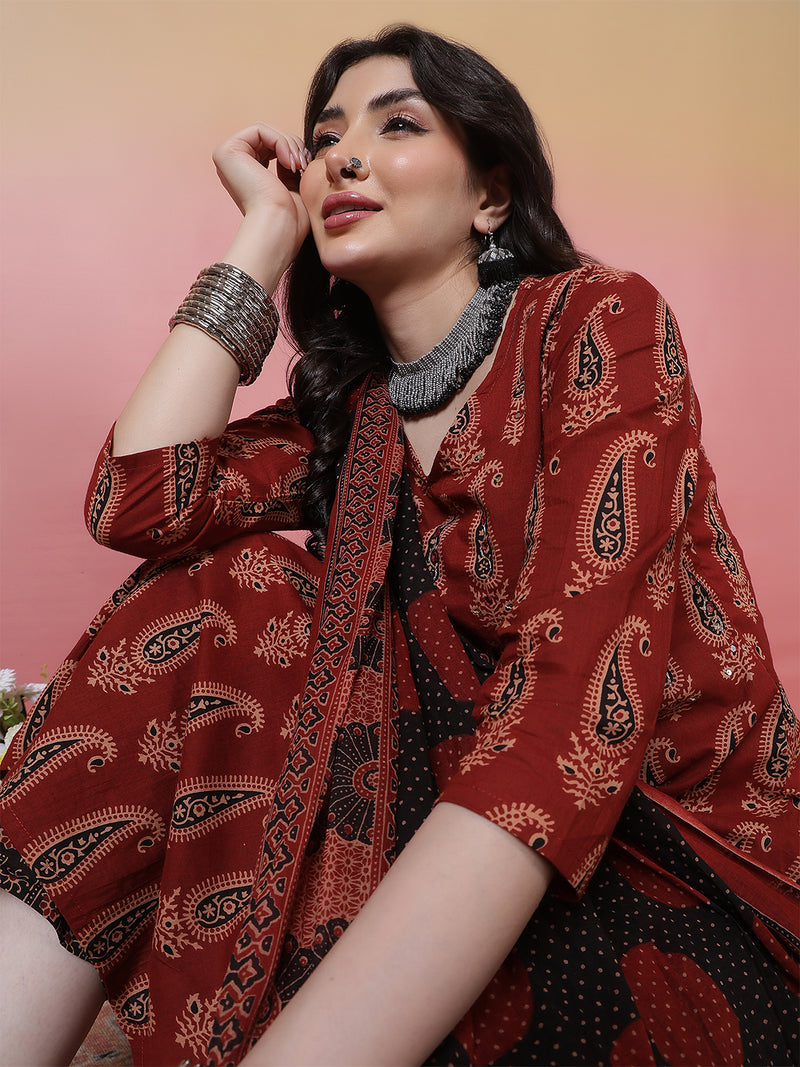 Women Black Block Printed Kurta with Trouser & Dupatta