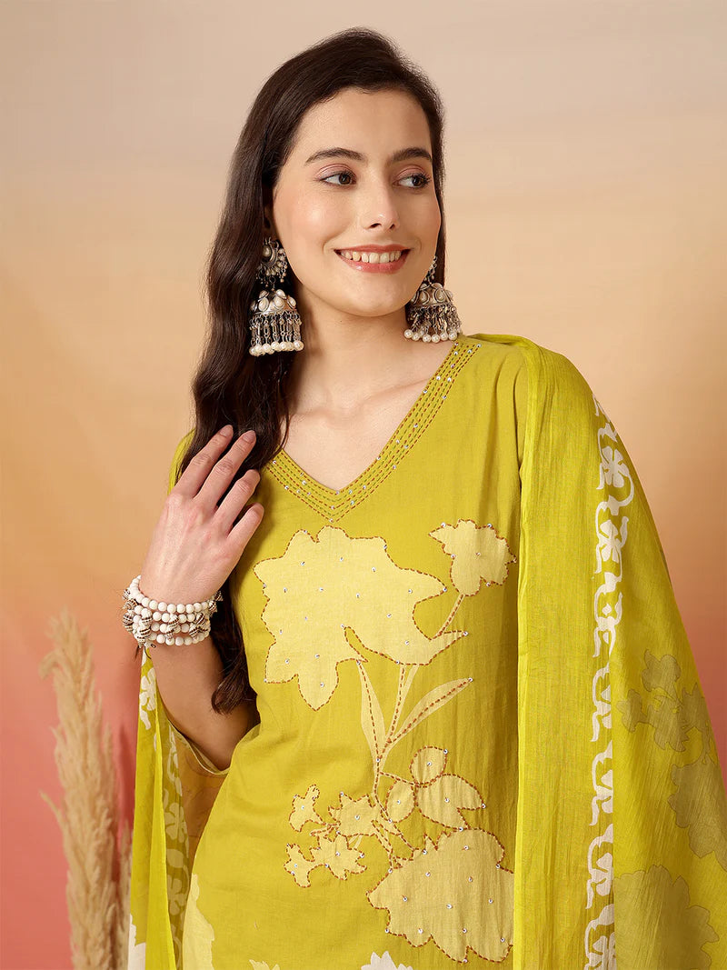 Women Cotton Printed Patch Work Kurta with Trouser & Dupatta