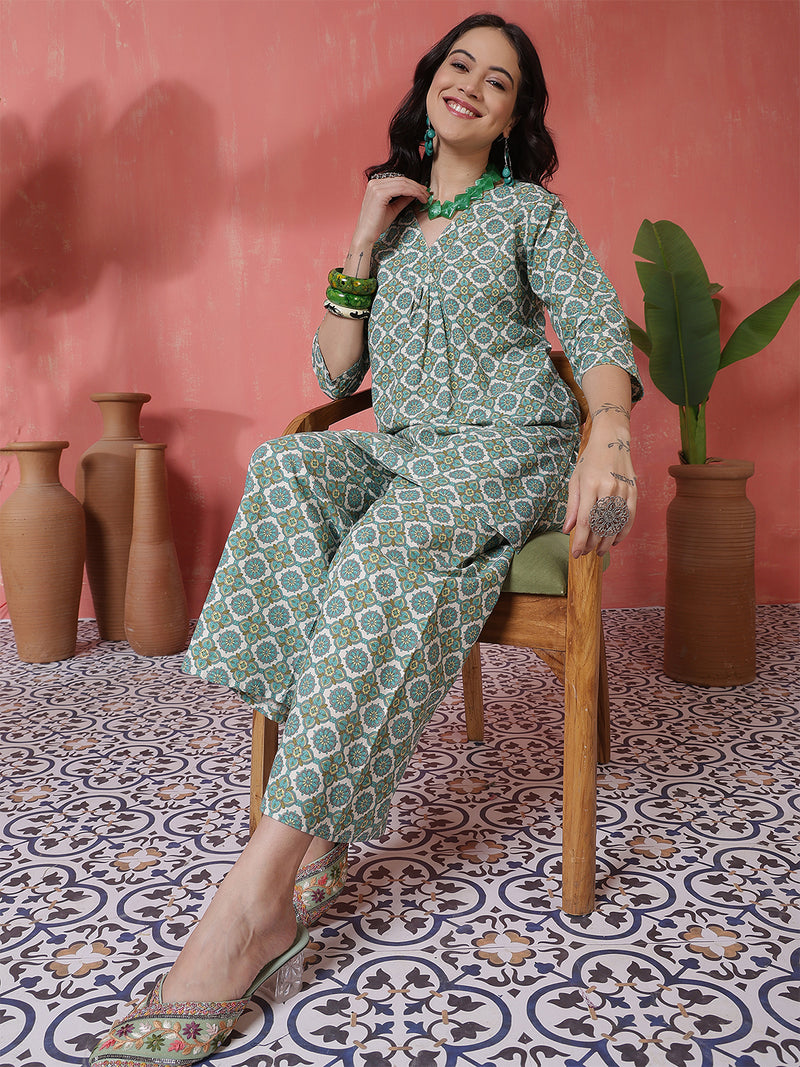 Women Green Cotton Flex Printed Top with Trouser Co-ord Set