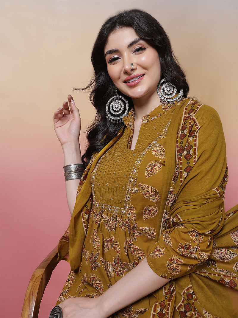 Women Green Floral Printed Hand Work Anarkali Kurta with Trouser & Dupatta